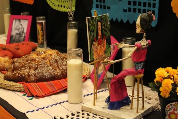 day_of_the_dead_family_program_family_altar_courtesy_of_atlanta_history_center
